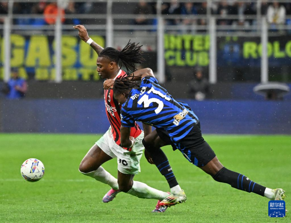 详细阅读:爱游戏-包含国际比赛日AC米兰调整名单以备意大利杯,远射贴柱环节打磨,媒体盛赞,心理建设被强调的词条 爱游戏-包含国际比赛日AC米兰调整名单以备意大利杯,远射贴柱环节打磨,媒体盛赞,心理建设被强调的词条