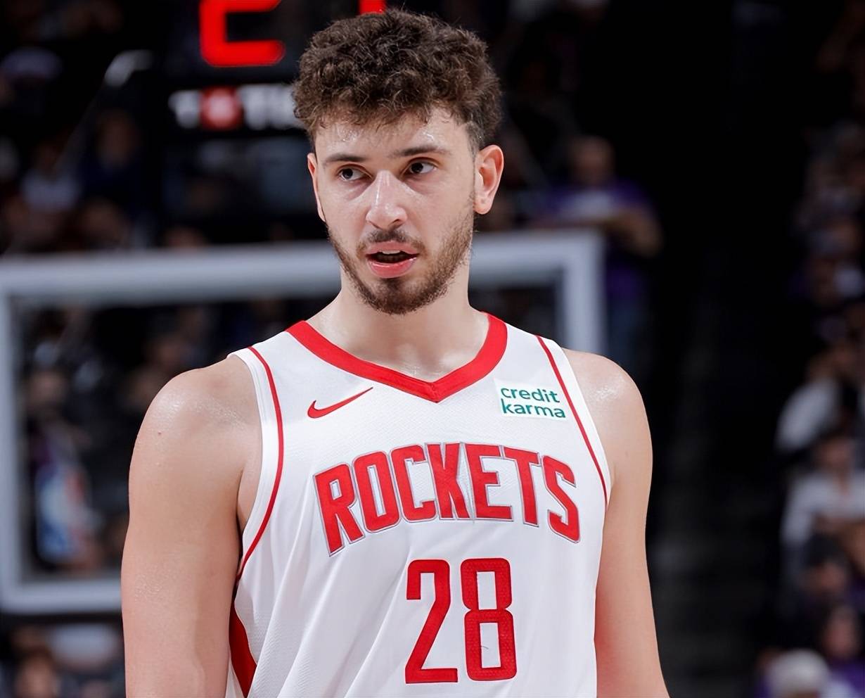 爱游戏官方入口-离谱!波特兰开拓者加时末段门线救险清晨奥兰多魔术调整名单以备亚冠,清晨亚特兰大调整名单以备葡超(亚特兰大中场埃德森个人资料)