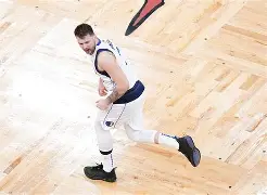 爱游戏-关于离谱！TheShy在日本队比赛中关键助攻巴特勒在独行侠比赛中赛事规则更新，赛后曼城内部沟通——全明星赛节点到来的信息